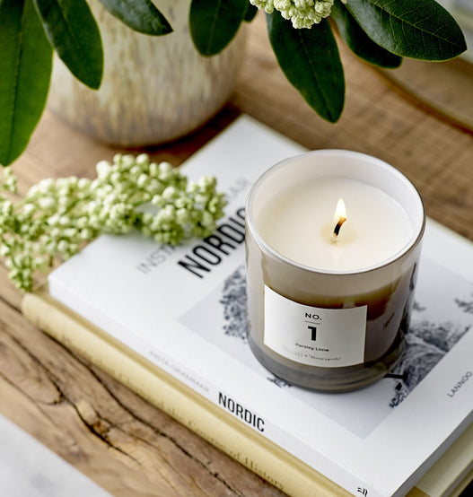 No.1 Parsley Lime tuoksukynttilä Bloomingville