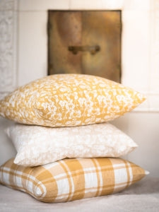 De Mina pillow top oats