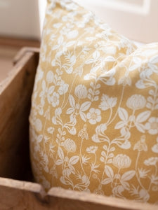 De Mina pillow top oats