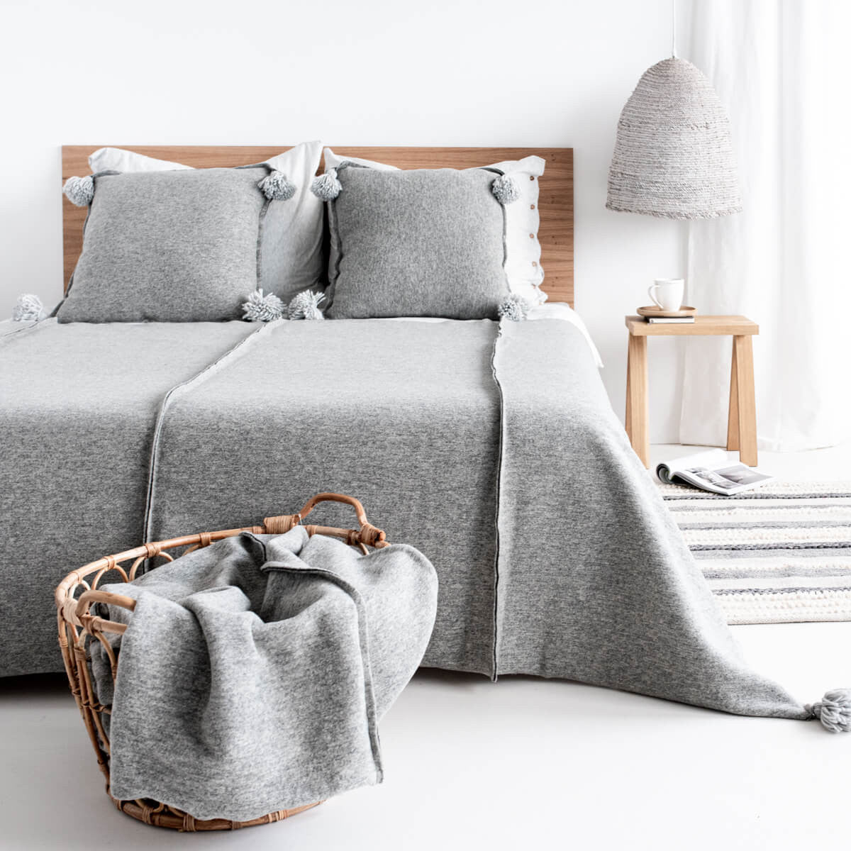 Queen daybed, light grey, Moyha